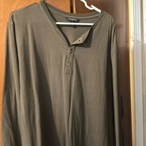 Banana Republic long sleeve henley xxl